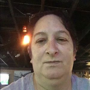 Meet your Posher, Jeannette